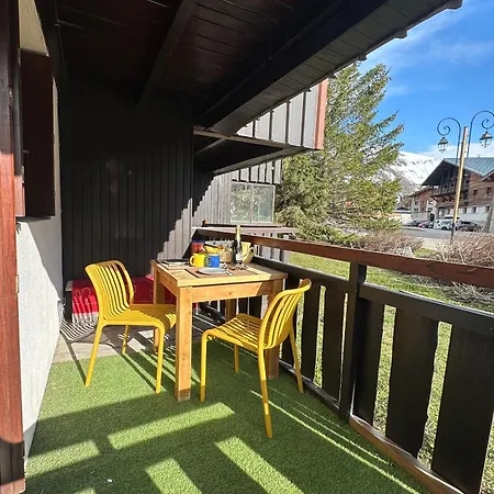 Le Nid Douille Du Cret, Parking Et Terrasse Апартаменты *