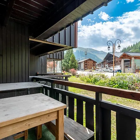Apartamento Le Nid Douillé Du Crêt, Parking Et Terrasse